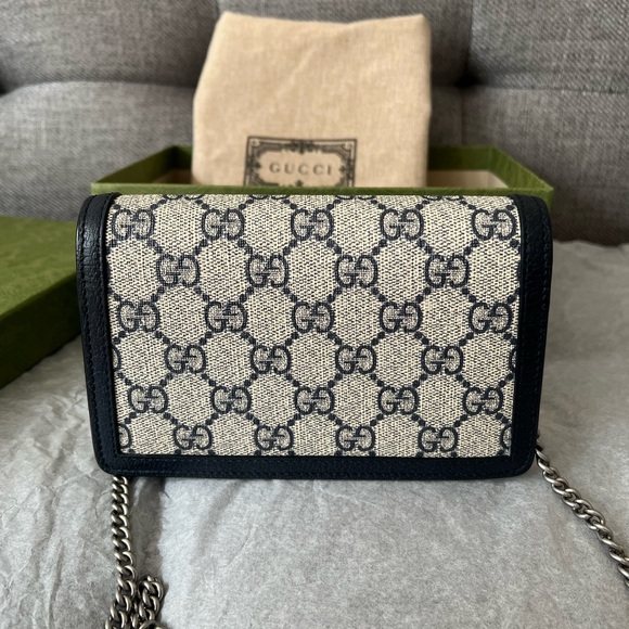 Authentic Gucci Dionysus Super Mini Bag in Beige and Blue - Picture 4 of 4